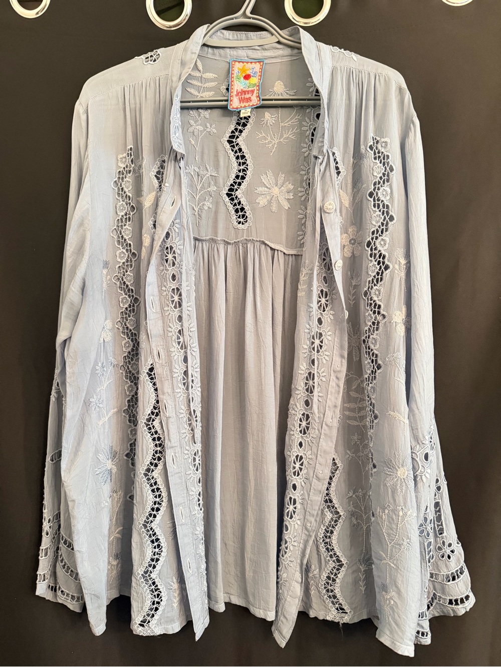 Johnny Was Pale Blue Lace-Trimmed Embroidered Blouse - Picture 3 of 6